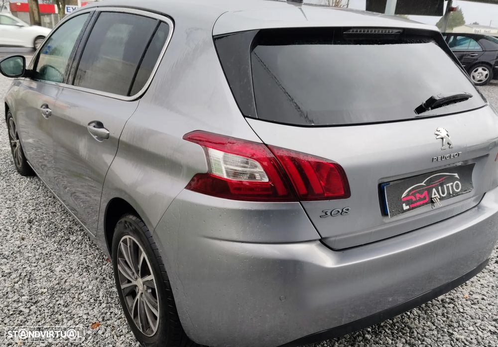 Peugeot 308 1.2 PureTech Style - 5
