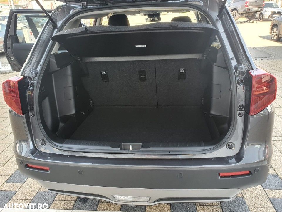 Suzuki Vitara - 11