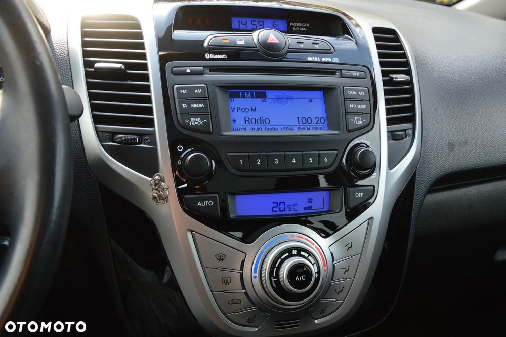 Hyundai ix20 1.4 UEFA EURO 2012 Edition - 10