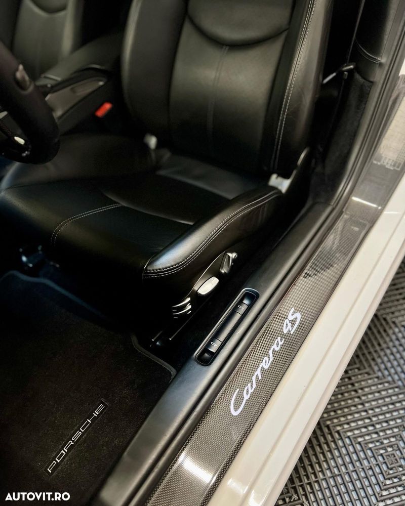 Porsche 911 Carrera 4S PDK - 7