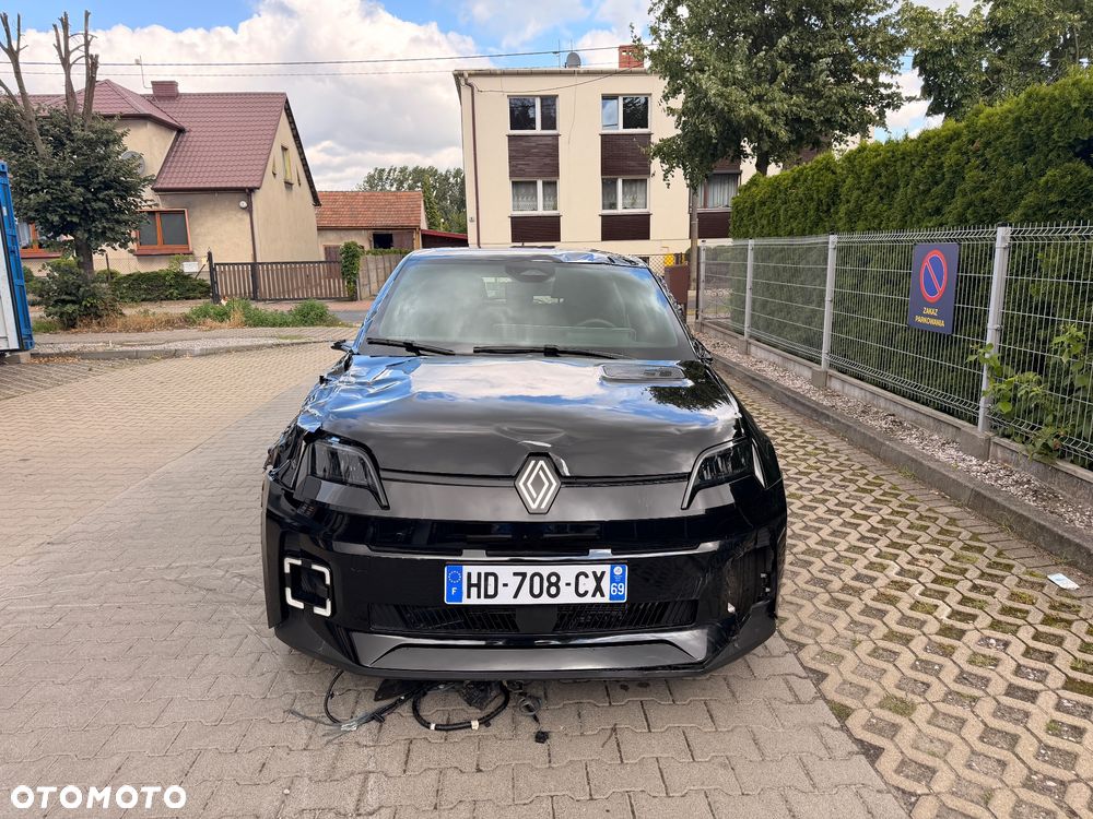 Renault 5 E-Tech Iconic Five 120 Urban Range - 6