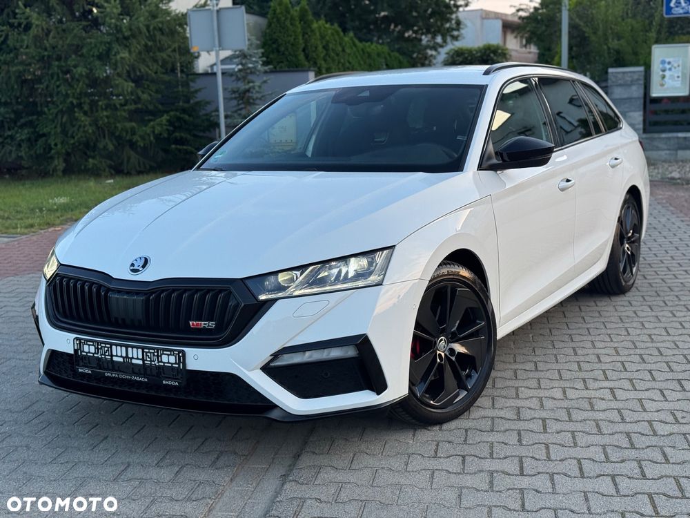 Skoda Octavia 2.0 TDI DSG RS - 2
