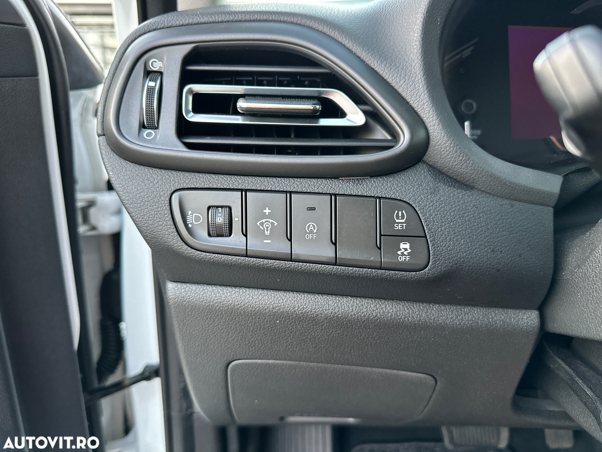 Hyundai i30 Kombi 1.6 CRDI DCT EDITION 30+ - 21