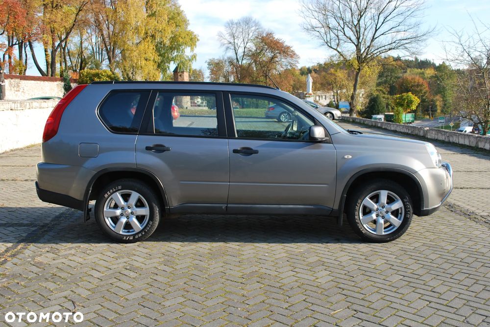 Nissan X-Trail 2.0 dCi 4x4 DPF LE - 7