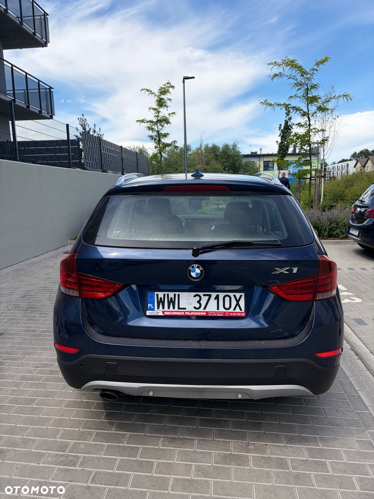 BMW X1 xDrive20d - 4