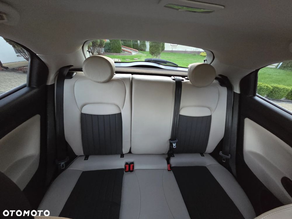 Fiat 500X 1.4 MultiAir Lounge - 24