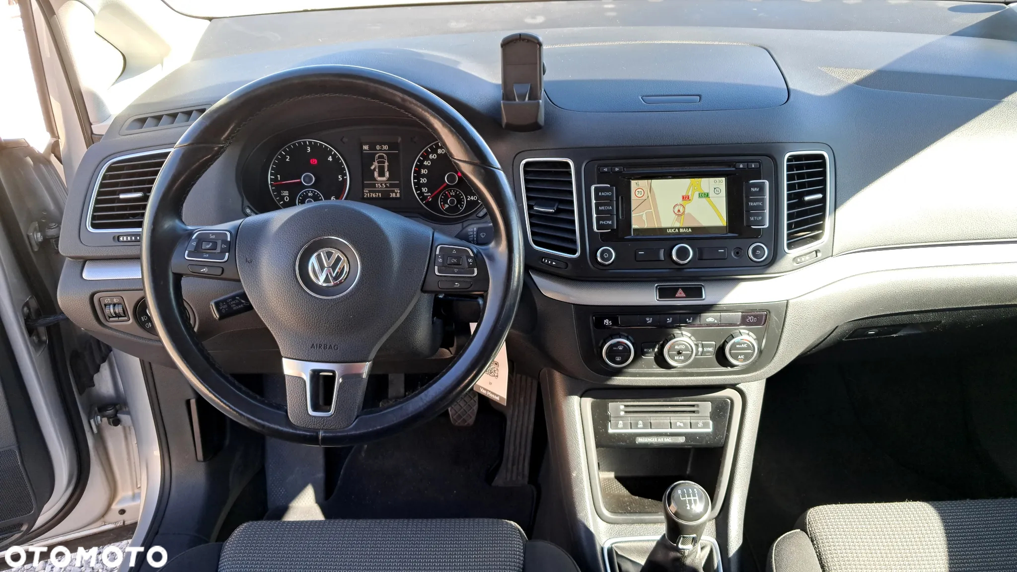 Volkswagen Sharan 2.0 TDI BlueMotion Technology Highline - 5