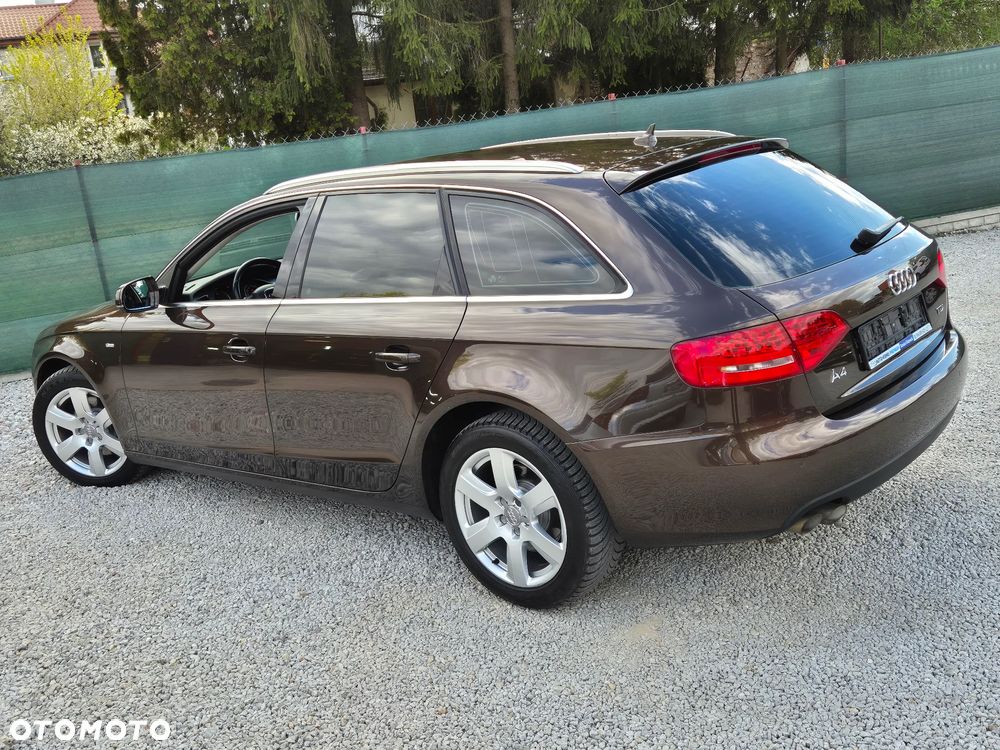 Audi A4 Avant 2.0 TDI DPF S line Sportpaket - 28