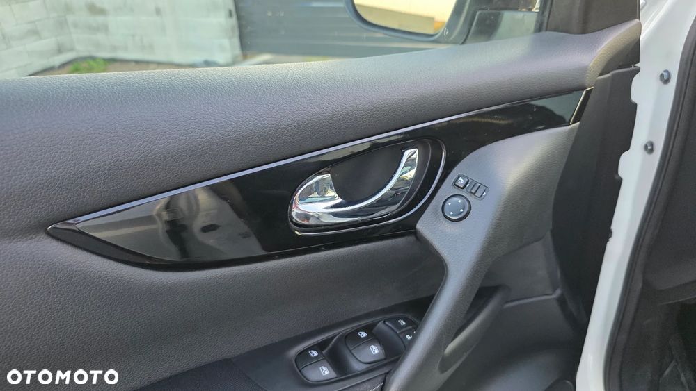 Nissan Qashqai 1.3 DIG-T Tekna EU6d - 21
