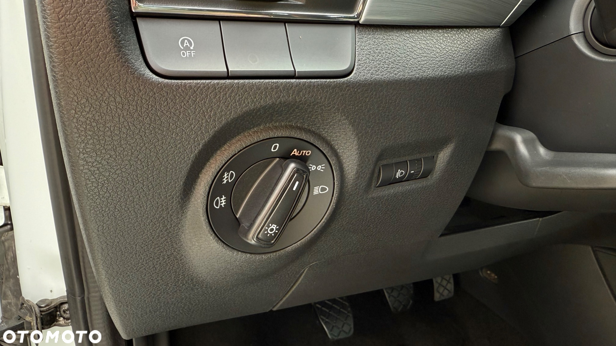 Skoda Fabia 1.2 TSI Ambition - 33