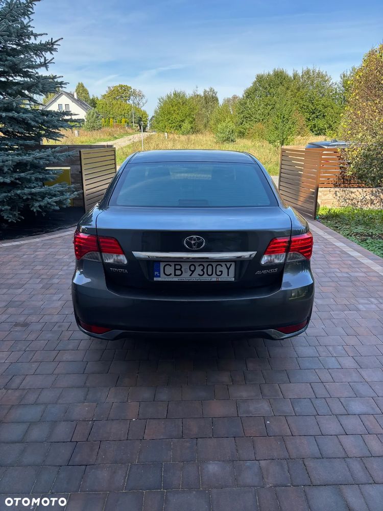 Toyota Avensis 1.8 Luna - 4