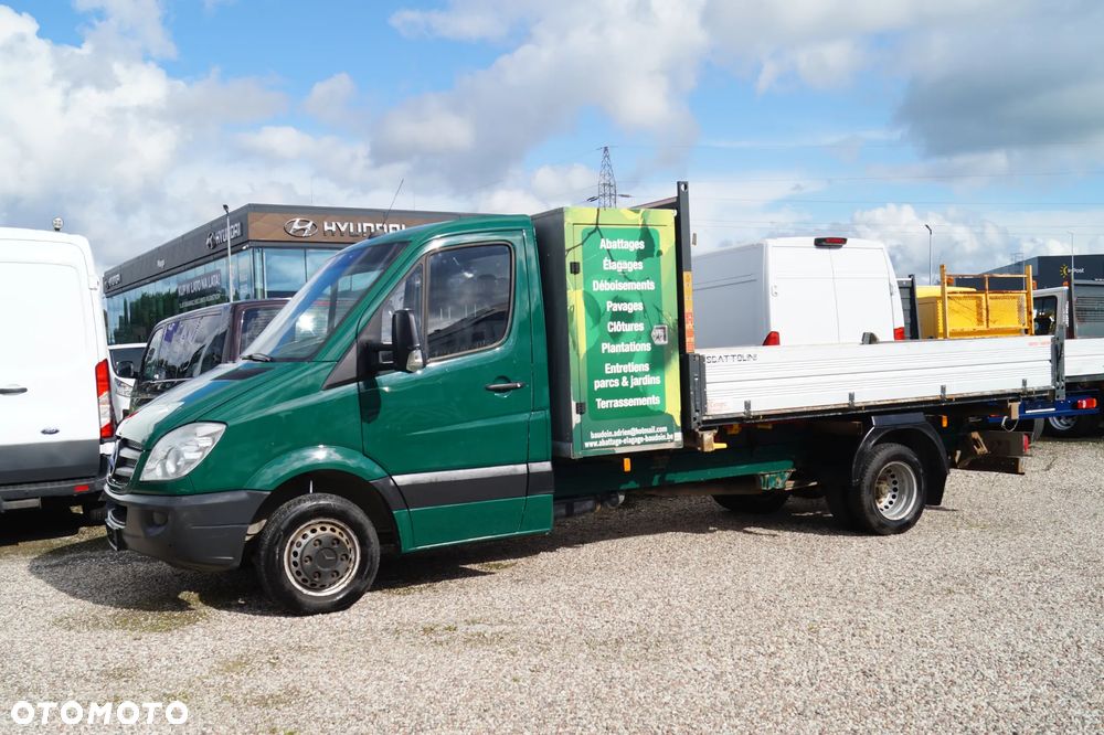 Mercedes-Benz Sprinter - 13