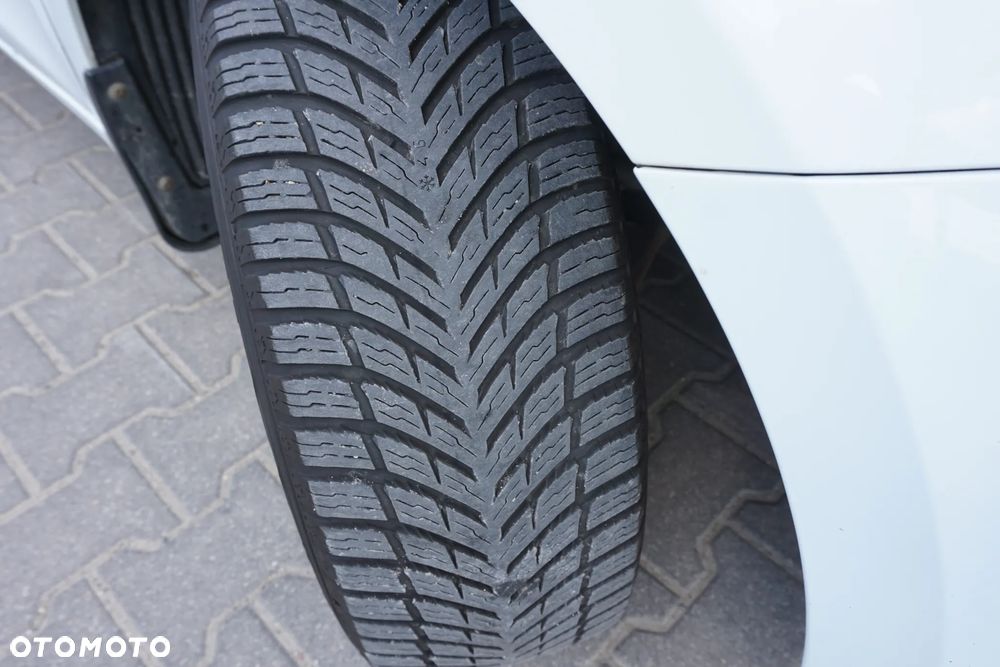 Kia Ceed 1.6 GDI M - 11