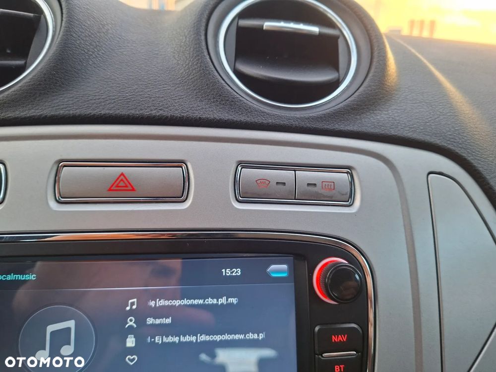 Ford Mondeo 2.0 TDCi Trend - 10