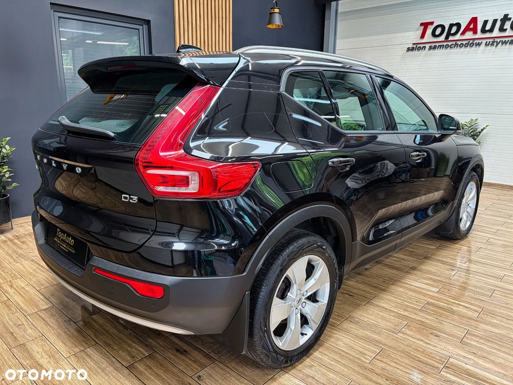 Volvo XC 40 D3 Momentum Pro - 7