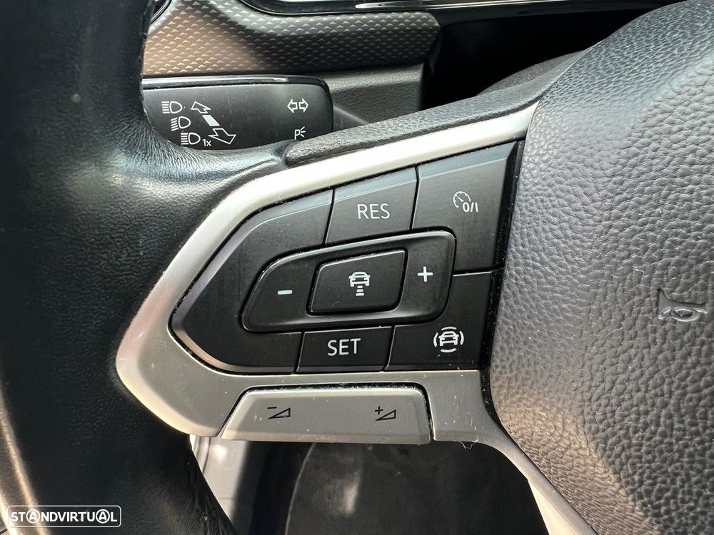 VW T-Cross 1.0 TSI Life DSG - 12