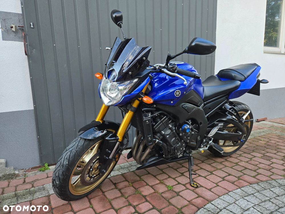 Yamaha FZ8 - 8