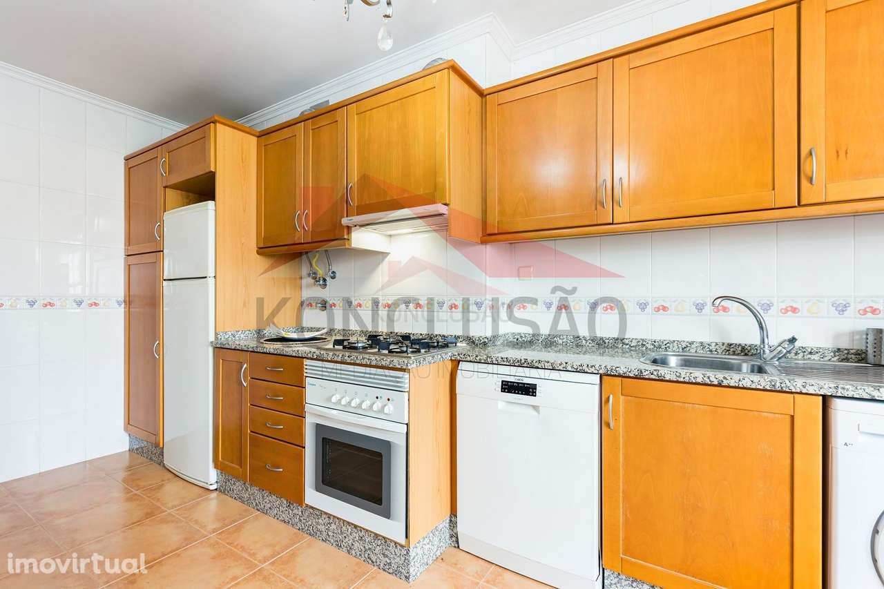 T2 no Carregado, o lugar ideal para o seu lar! - Grande imagem: 3/23