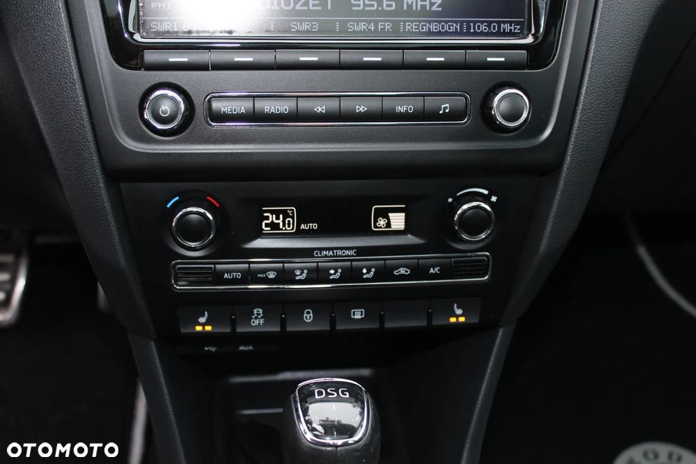 Skoda RAPID 1.4 TSI DSG Monte Carlo Green tec - 11