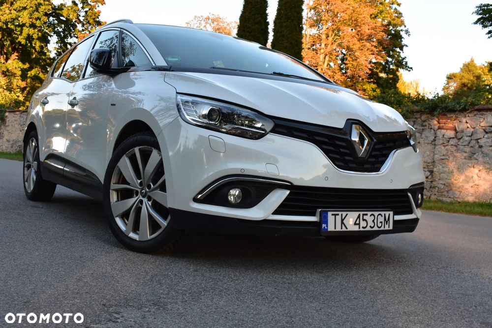 Renault Grand Scenic - 13