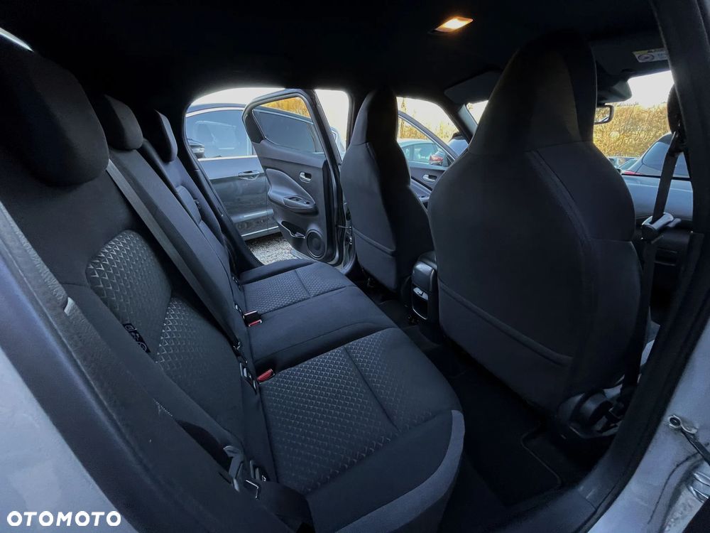 Nissan Juke DIG-T 117 N-Connecta - 17