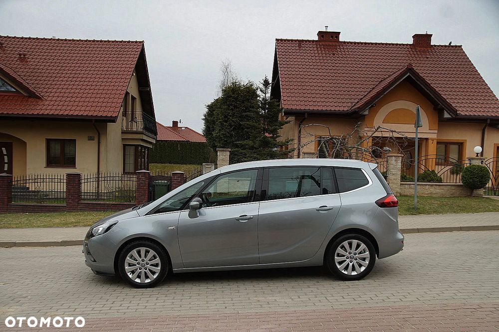 Opel Zafira 1.6 T SIDI Cosmo S&S - 5