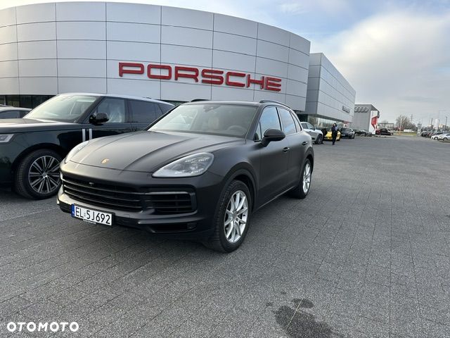 Porsche Cayenne S - 9