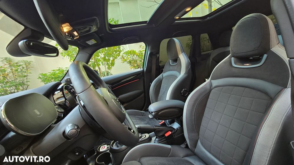 Mini Cooper S Aut. John Works Trim - 13