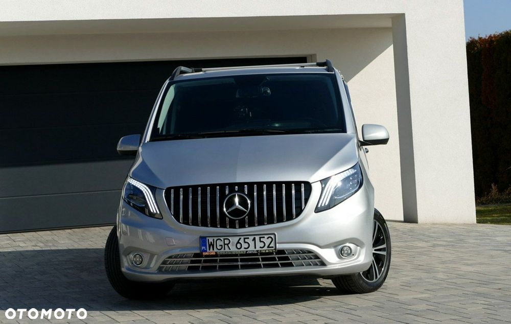 Mercedes-Benz Klasa V - 7