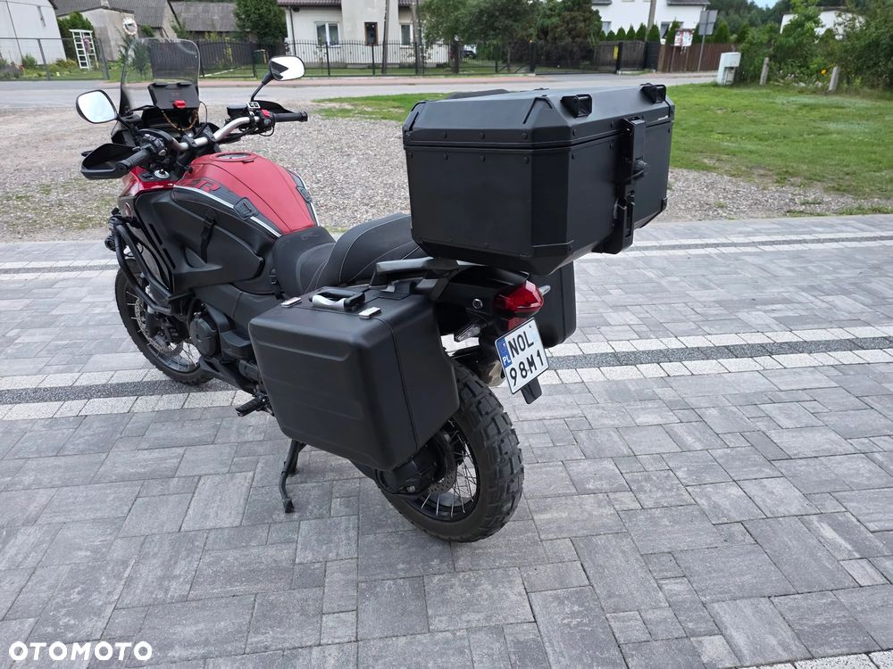 Honda VFR - 4
