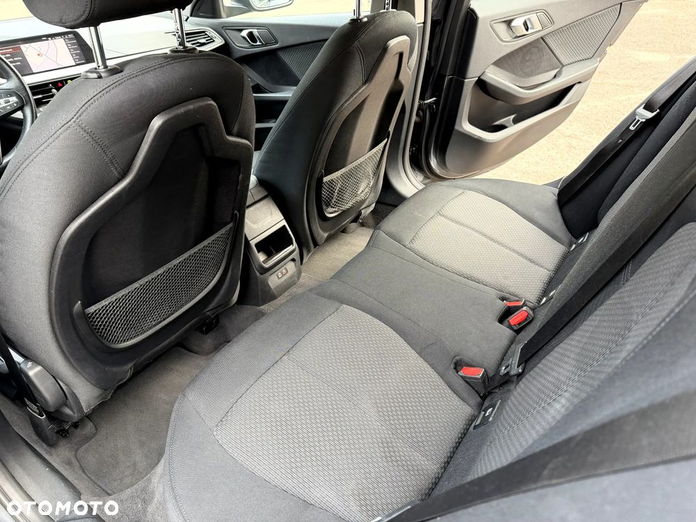 BMW Seria 1 118i Advantage - 20
