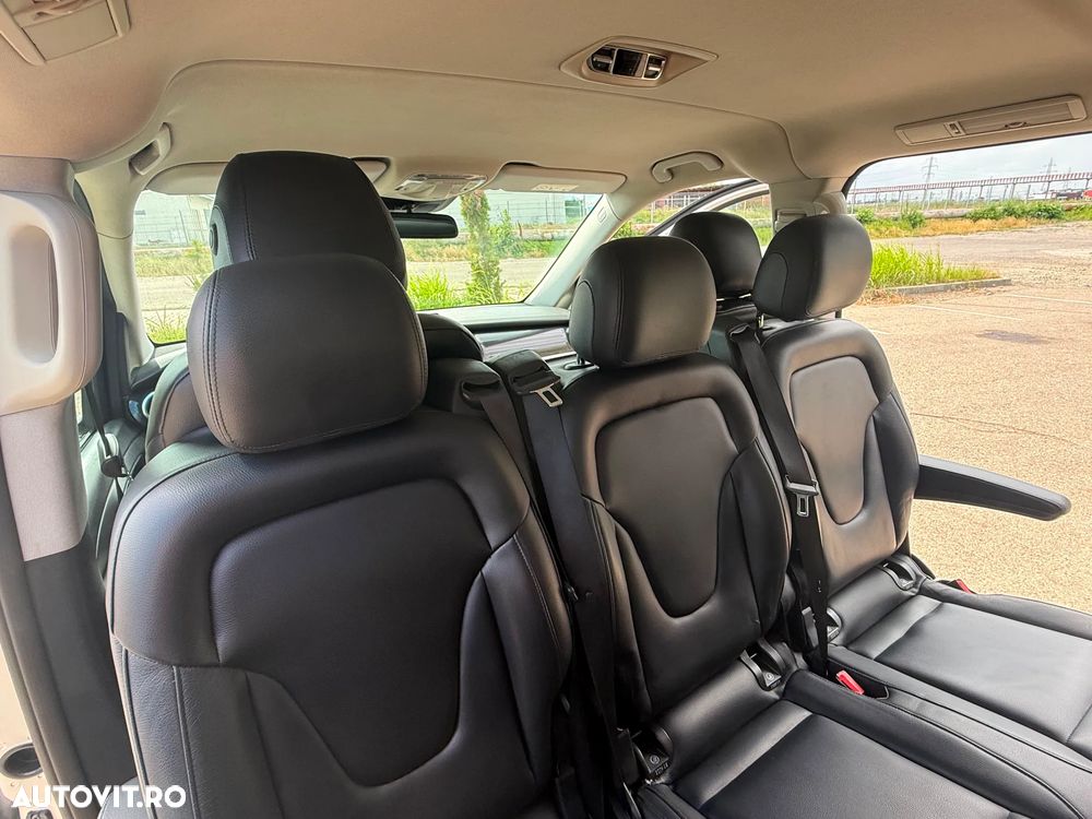 Mercedes-Benz V 220 CDI Long Avantgarde - 21
