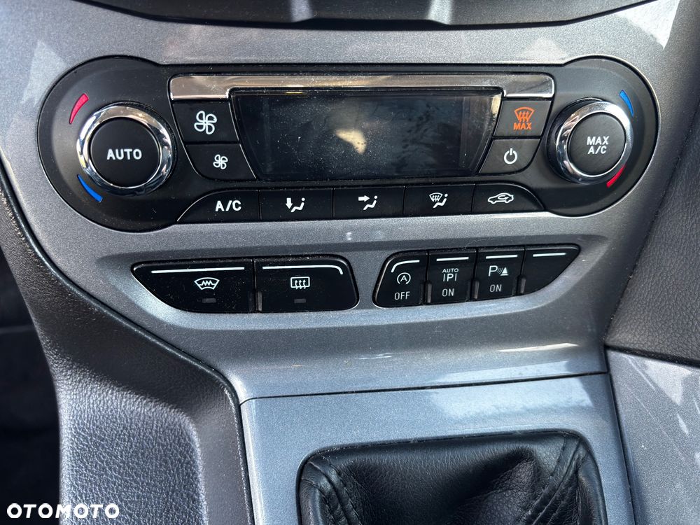 Ford Focus 1.6 EcoBoost Start-Stopp-System Titanium - 19