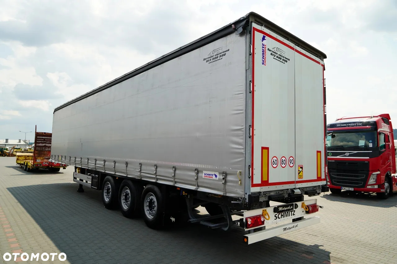 Schmitz Cargobull FIRANKA / STANDARD / OŚ PODNOSZONA / PODNOSZONY DACH / 2022R - 4