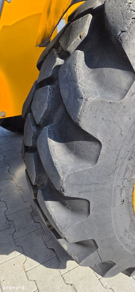 JCB <<JCB 540-140 Hi Viz, przebieg 4600 Mtg, 2017 rok!bez Dpf, opony 80% dobre,sprowadzona!>> - 13
