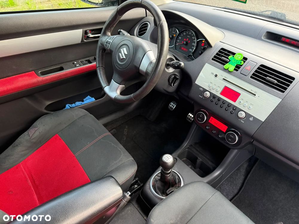 Suzuki Swift 1.6 Sport Rallye N' Style - 10