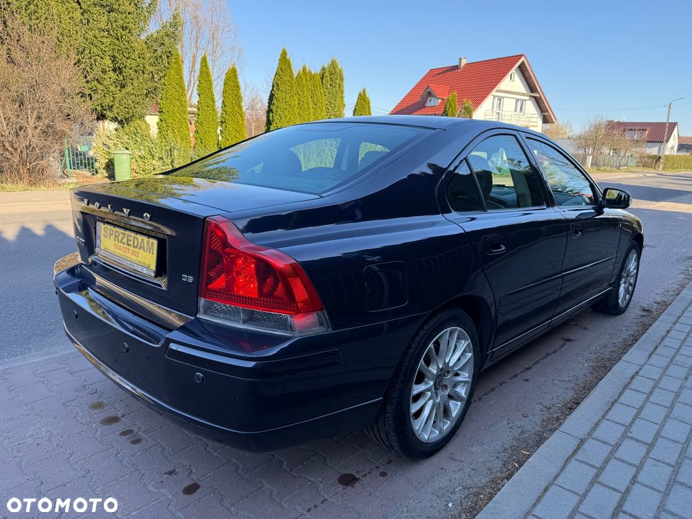 Volvo S60 D5 Edition - 16