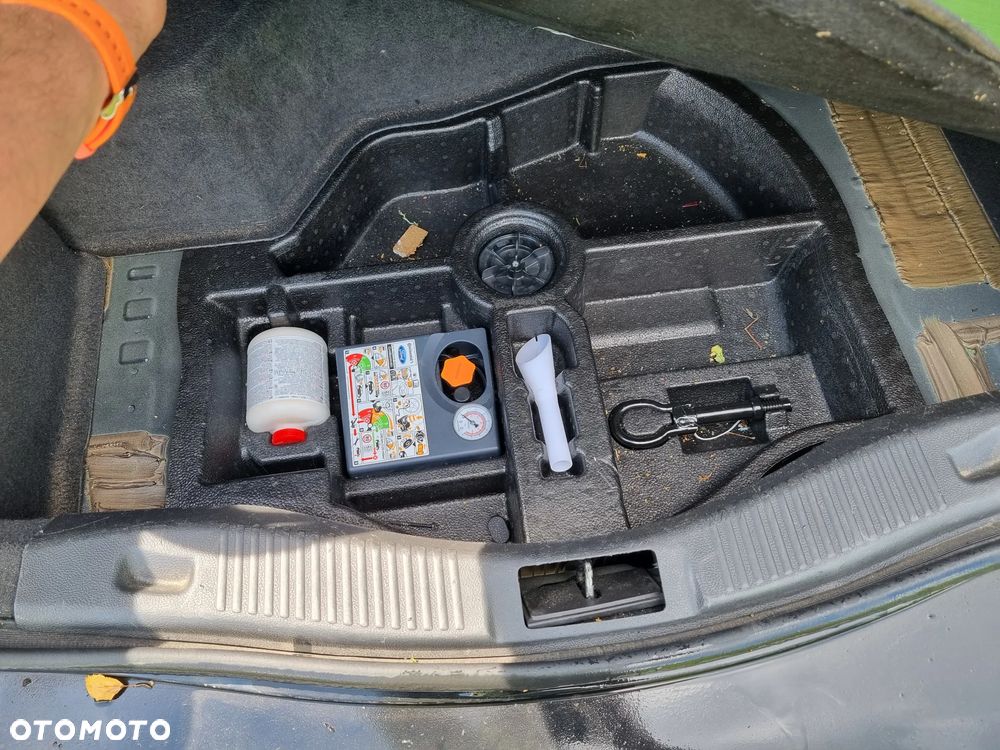 Ford Mondeo 2.0 Hybrid Trend - 9