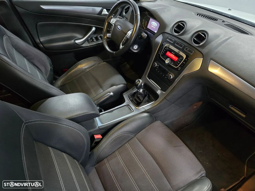 Ford Mondeo SW 1.6 TDCi Titanium - 20