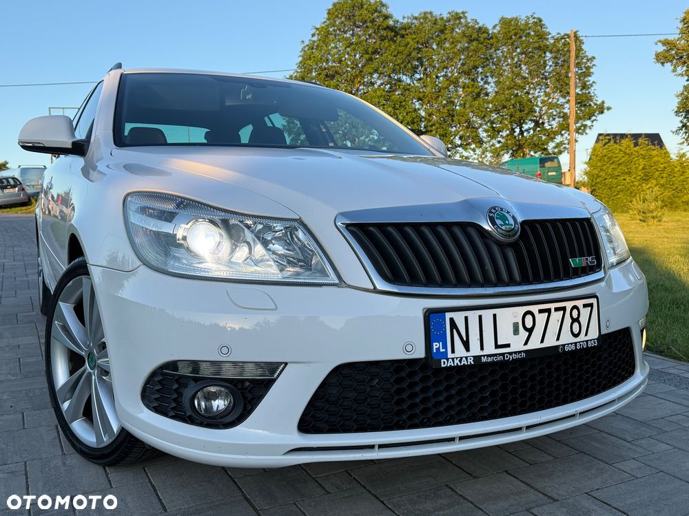 Skoda Octavia 2.0 TDI DPF RS - 2