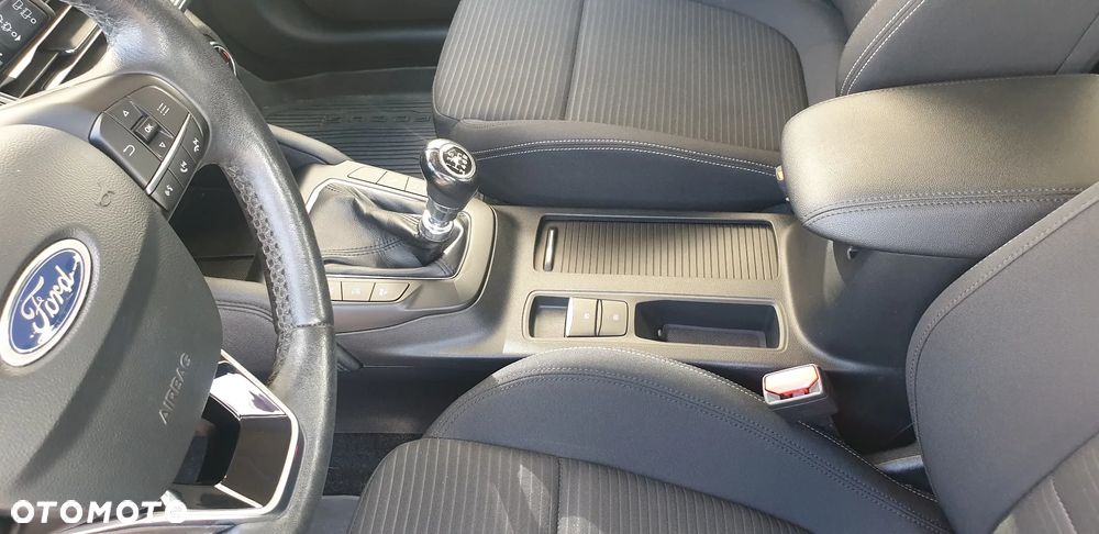 Ford Focus 1.0 EcoBoost Titanium ASS - 10