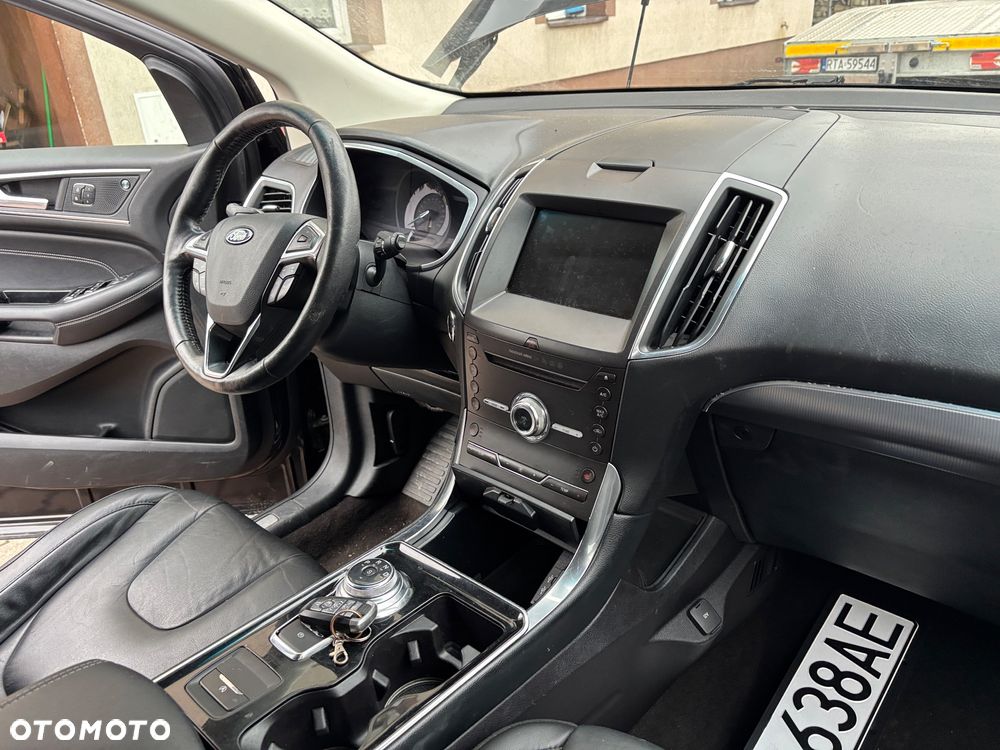 Ford Edge - 3