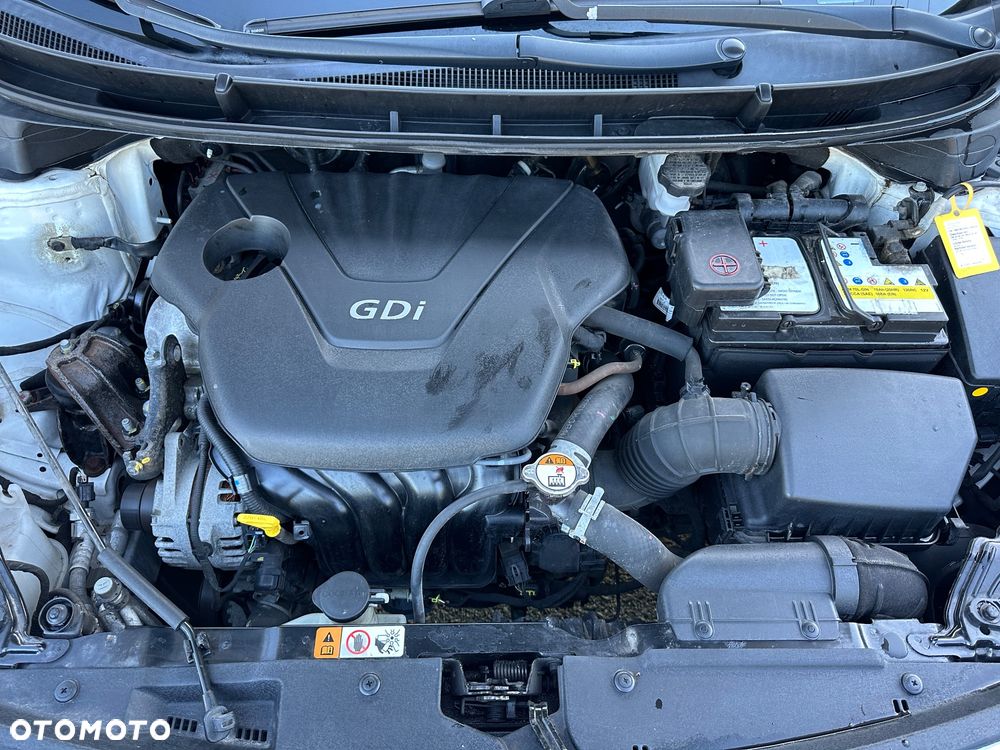 Hyundai i30 blue Kombi 1.6 GDi Passion - 14