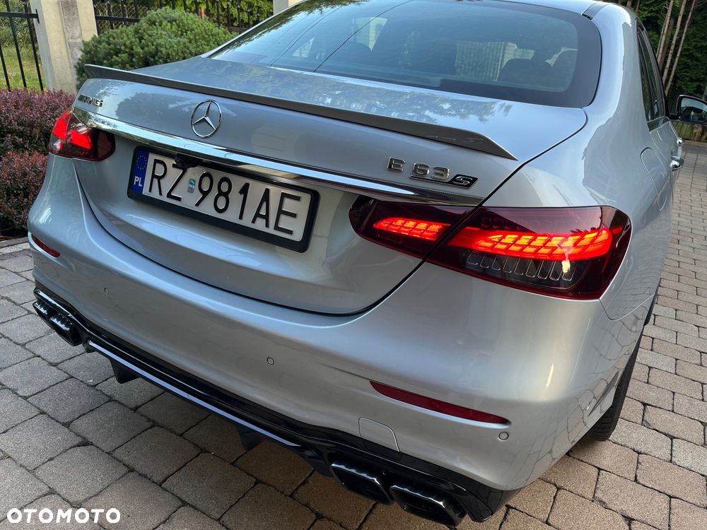 Mercedes-Benz Klasa E - 11