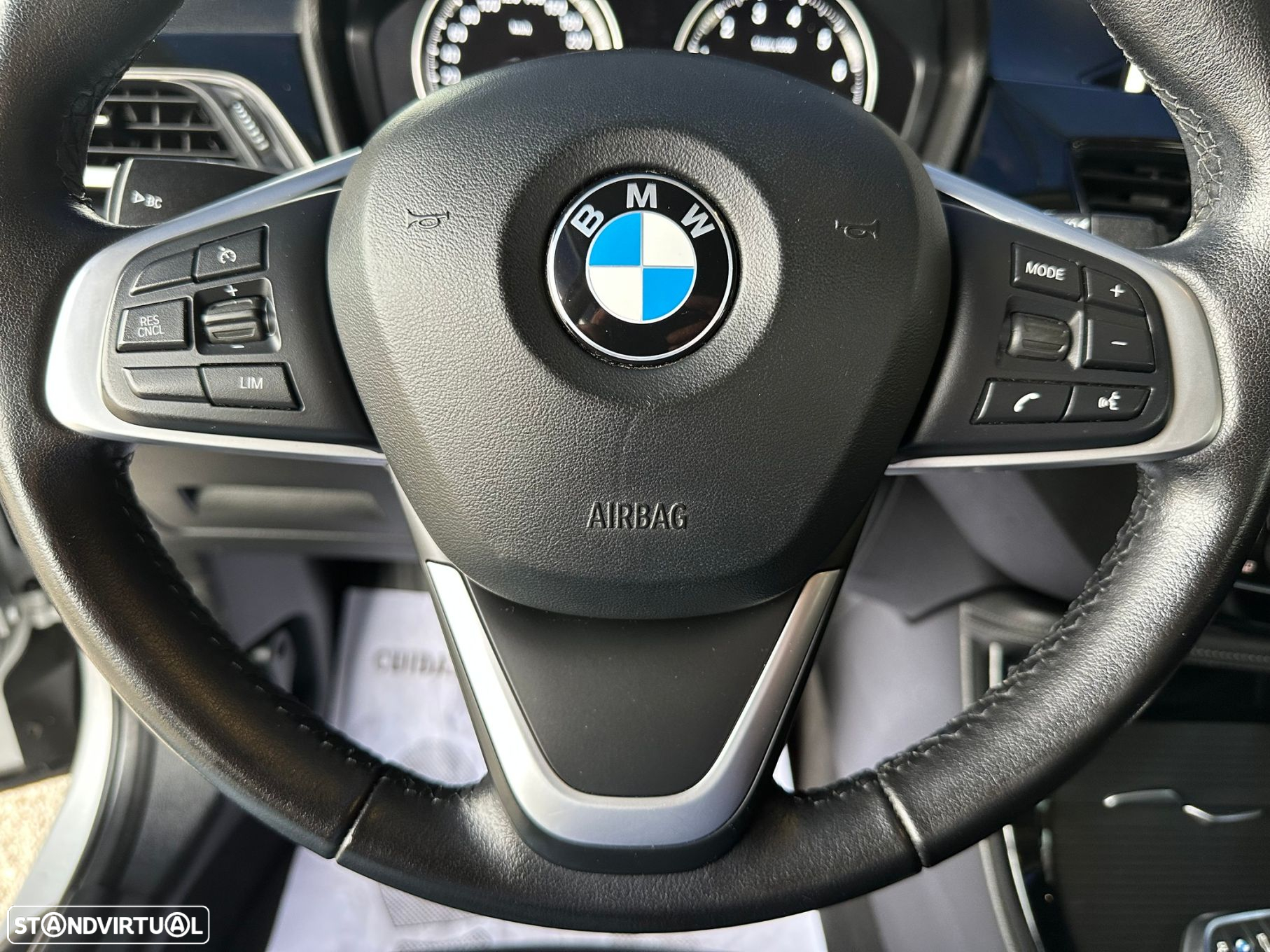 BMW X1 25 e xDrive xLine - 23