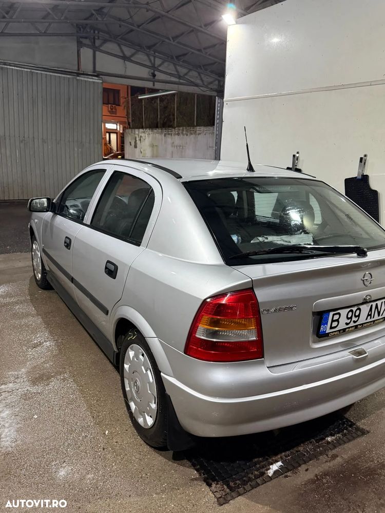 Opel Astra Classic 1.7 CDTI - 9
