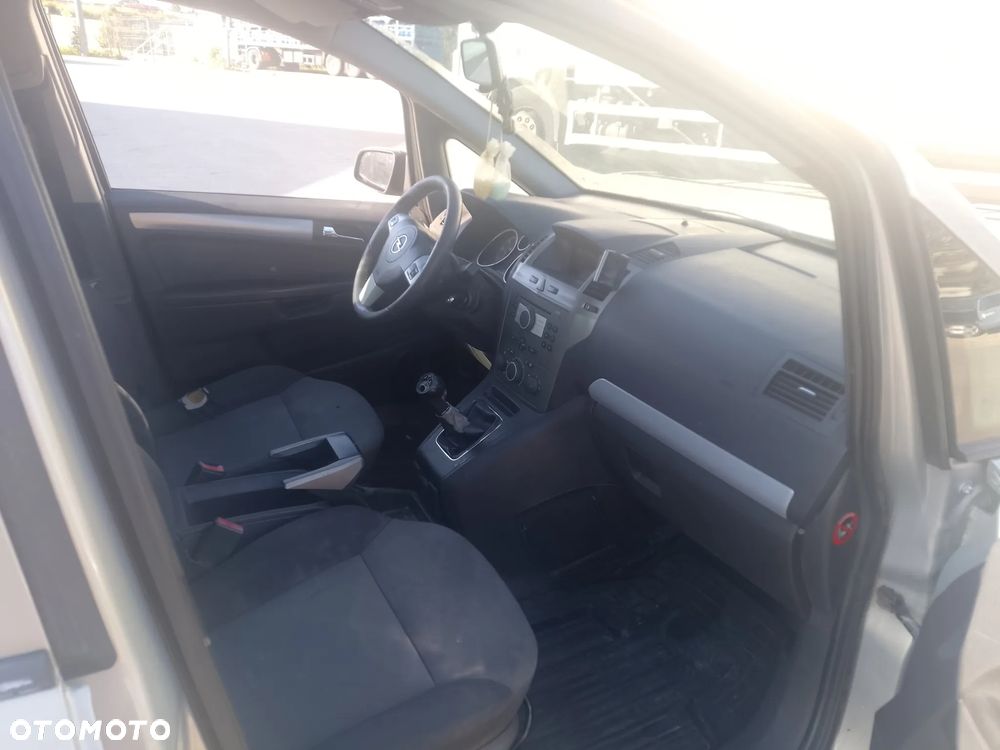 Opel Zafira 1.9 CDTI Elegance - 6