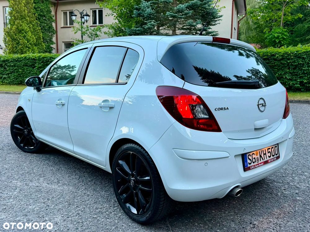 Opel Corsa 1.4 16V Sport - 9