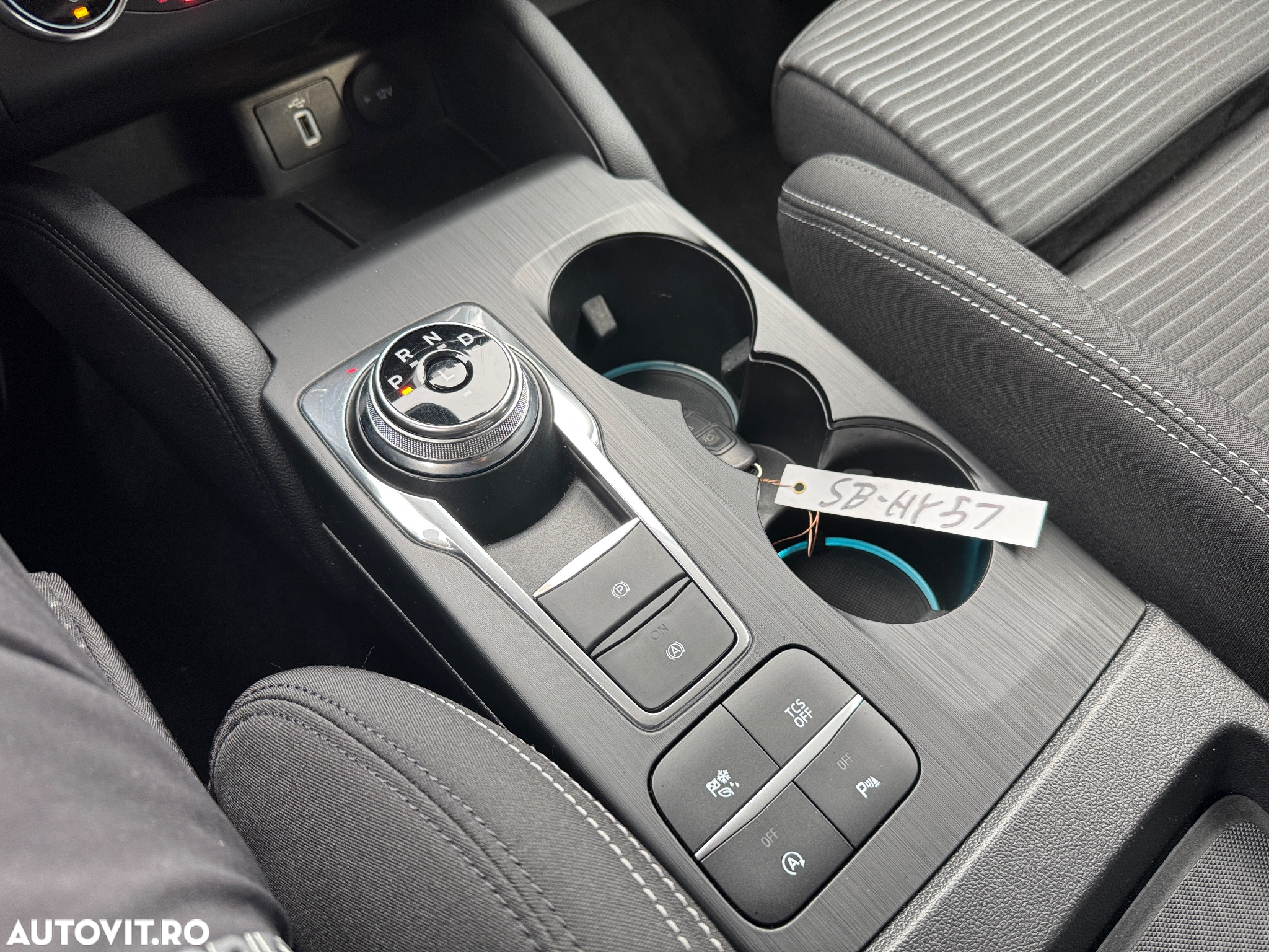 Ford Focus 2.0 EcoBlue Titanium Business - 24