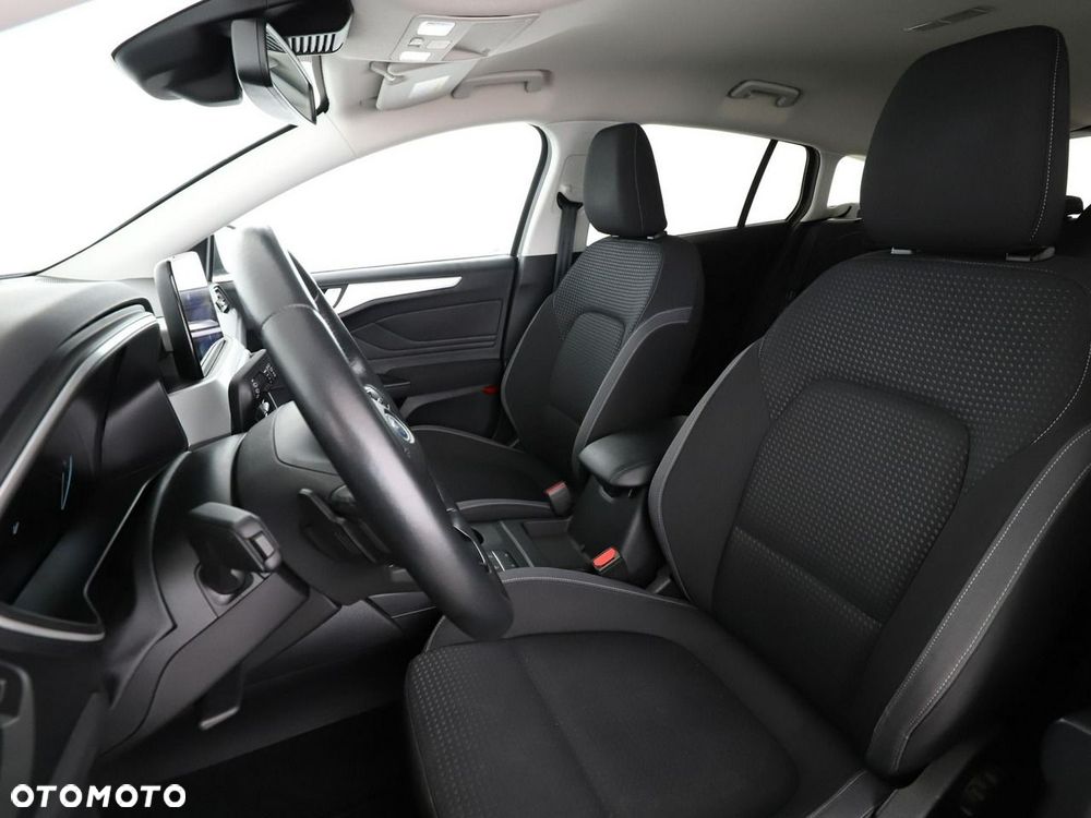 Ford Focus 2.0 EcoBlue Titanium - 14